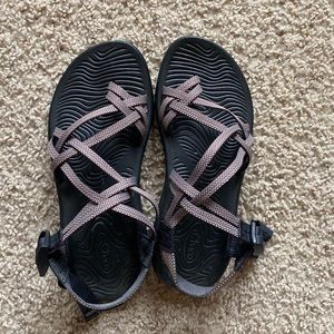 Chaco’s Women’s size 9 🦎